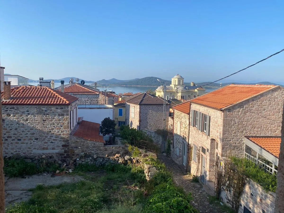 Stone House With Garden In Cunda/Ayvalik Vila 0*, Ayvalı Turquia