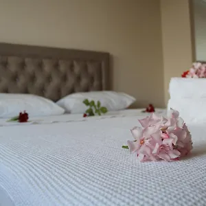 Cunda Efsane Otel