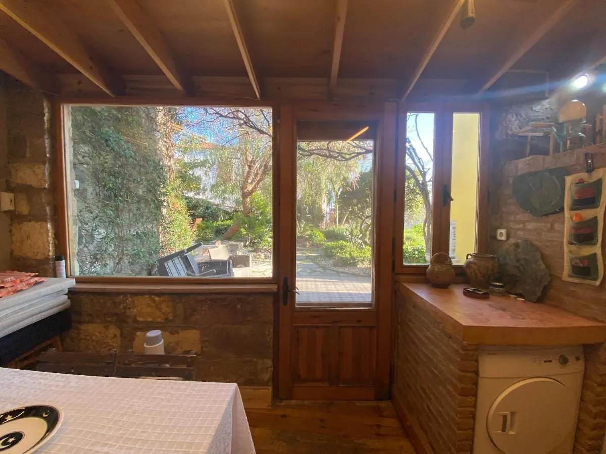 Stone House With Garden In Cunda/Ayvalik Villa